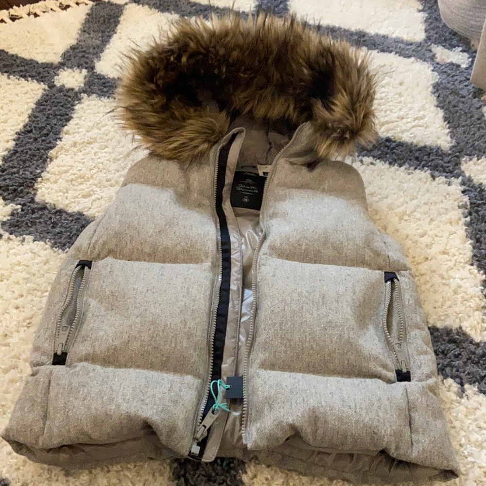 Grey down puffer vest